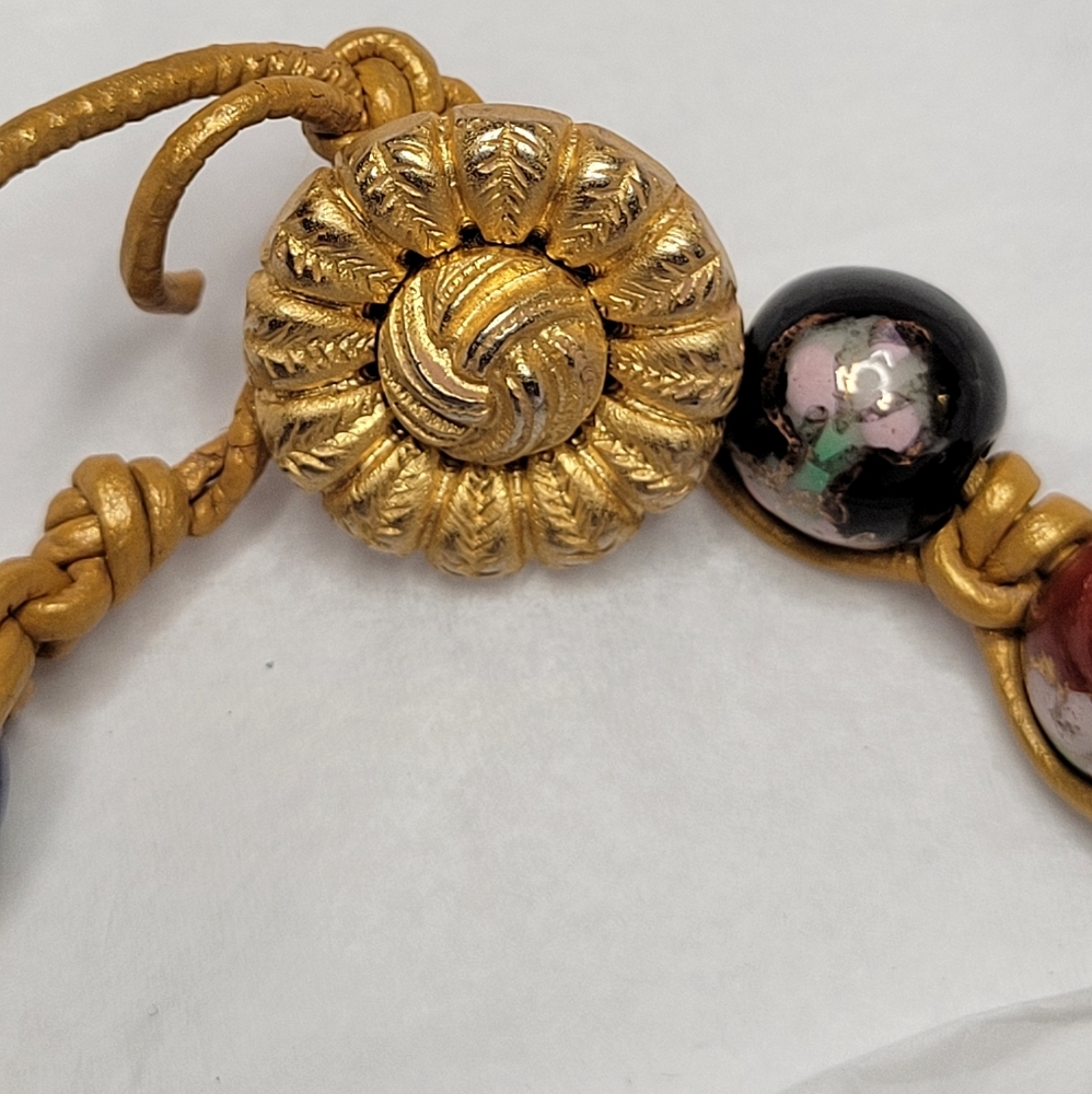 Bracelets - Picture 8 of 11